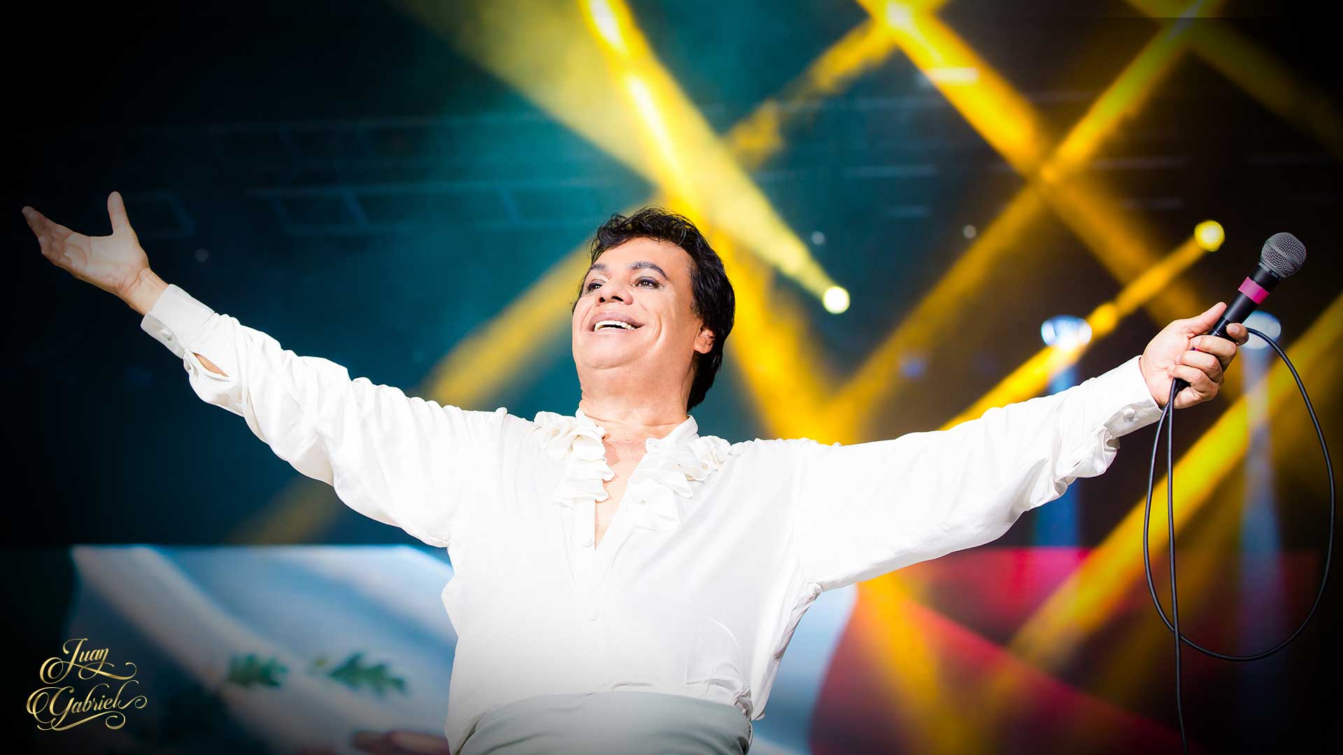 Entregan el cuerpo de Juan Gabriel el miércoles