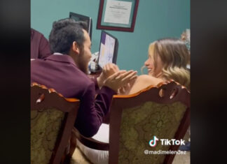 No besa a su esposo en la boda civil porque le da pena; ‘está mi papá’, dice