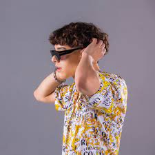 Presentación de Xavi en el BlackBerry; atiborra el lugar como nunca