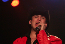 Sale a la luz emotivo video inédito de Valentín Elizalde con su hija